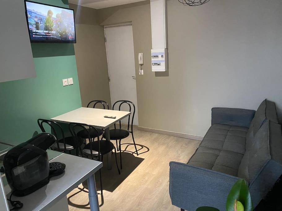 Appartement 4 - Hyper Centre - 1 A 4 Personnes Douai Eksteriør bilde